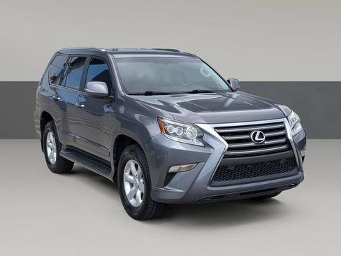 Used 2016 Lexus GX 460 w/ Preferred Accessory Package AWD/4WD image 2