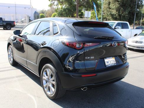 Used 2021 MAZDA CX-30 FWD 2.5 S w/ Select Package image 4