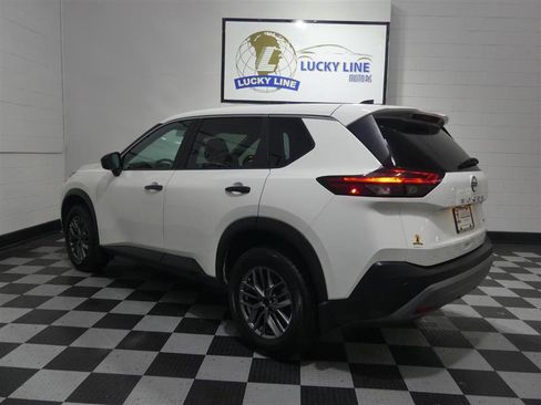 Used 2023 Nissan Rogue S image 10