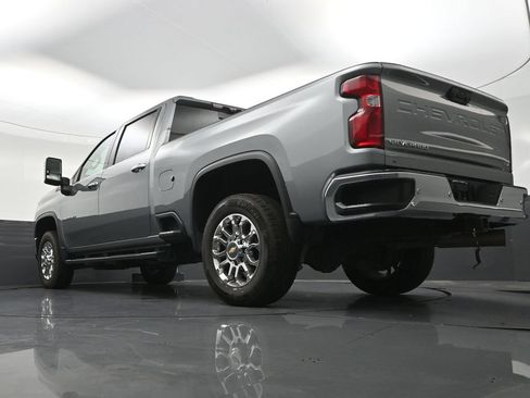 Used 2024 Chevrolet Silverado 2500 LTZ w/ LTZ Convenience Package AWD/4WD image 26