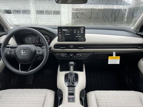 New 2026 Honda HR-V LX image 10