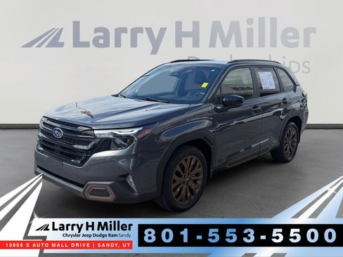 Used 2025 Subaru Forester Sport AWD/4WD image 1