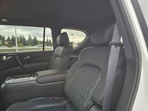 Certified 2024 INFINITI QX80 Sensory AWD/4WD image 15
