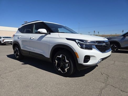 New 2026 Kia Seltos S image 2