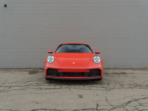 Certified 2025 Porsche 911 Carrera RWD image 10