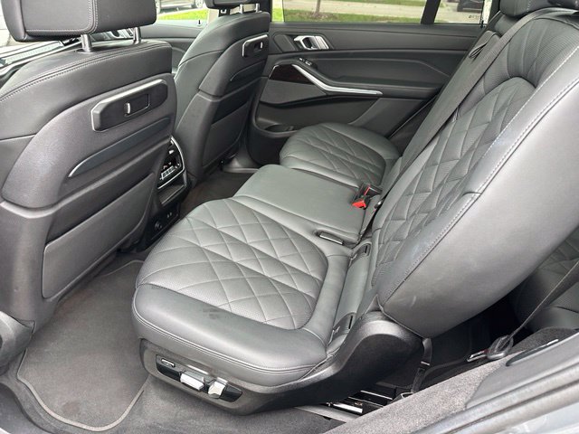 Used 2024 BMW X7 xDrive40i AWD/4WD image 40