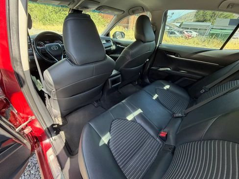 Used 2018 Toyota Camry SE w/ Protection Package (Q2) FWD image 26