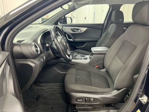 Used 2020 Chevrolet Blazer LT FWD image 19