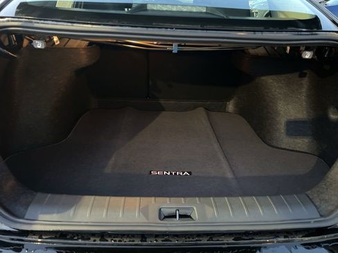 New 2026 Nissan Sentra SV w/ SV Convenience Package FWD image 33