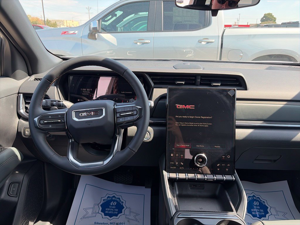 New 2027 GMC Terrain AT4 w/ LPO, Black Badging Package AWD/4WD image 14