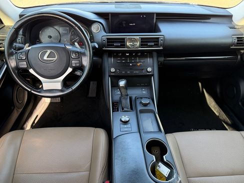 Used 2017 Lexus IS 200t w/ Premium Package RWD image 14