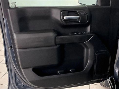 Used 2021 Chevrolet Silverado 1500 Custom Trail Boss image 20