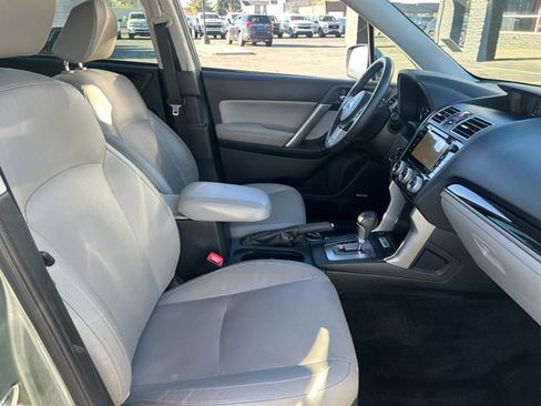 Used 2018 Subaru Forester 2.5i Limited AWD/4WD image 37