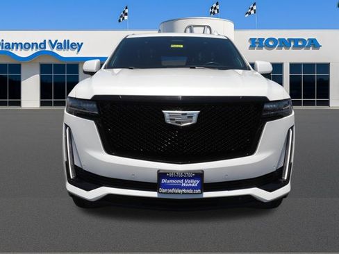 Used 2022 Cadillac Escalade ESV Sport w/ Touring Package AWD/4WD image 2