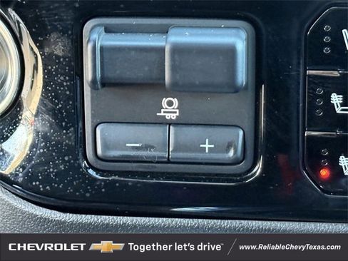 Certified 2025 Chevrolet Silverado 2500 High Country w/ Technology Package image 22