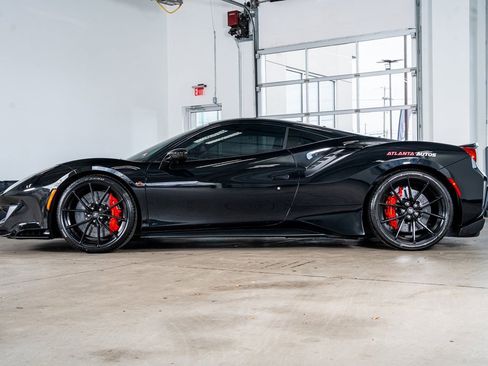 Used 2020 Ferrari 488 Pista Coupe image 8