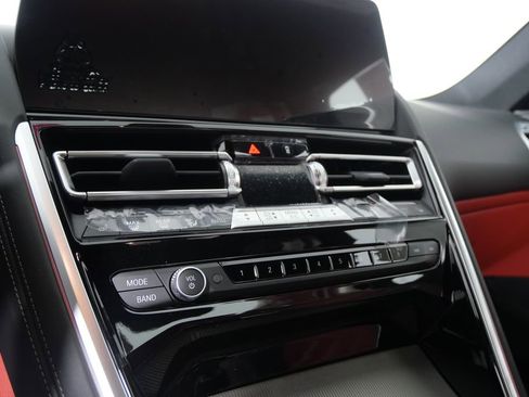 Used 2025 BMW 840i xDrive Coupe w/ Driving Assistance Package image 19