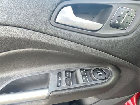 Used 2013 Ford Escape SEL image 15