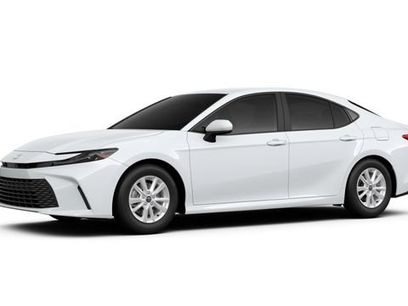 New 2026 Toyota Camry SE w/ Convenience Package
