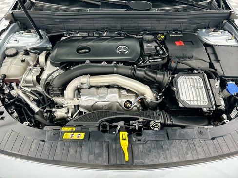 Certified 2025 Mercedes-Benz GLB 250 image 27