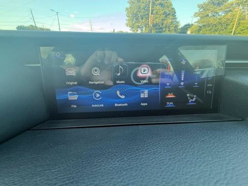 Used 2015 Lexus IS 350 w/ F-Sport Package RWD image 20