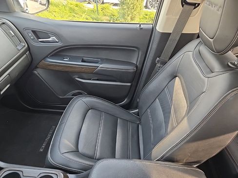 Used 2019 GMC Canyon Denali image 25