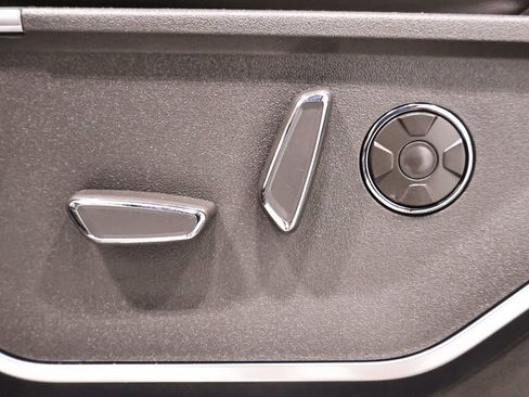 Certified 2024 Ford F150 Platinum w/ Equipment Group 703A Plus AWD/4WD image 14