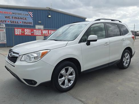 Used 2016 Subaru Forester 2.5i Limited image 2