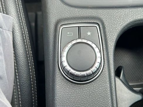 Used 2016 Mercedes-Benz CLA 250 4MATIC image 26