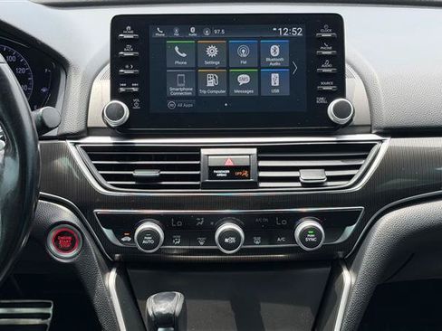 Used 2020 Honda Accord Sport image 26
