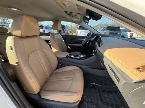 Certified 2022 Hyundai Sonata Limited image 19