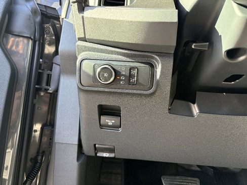 New 2025 Ford Bronco Badlands w/ Sasquatch Package AWD/4WD image 17