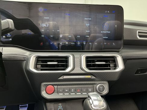 Used 2024 Ford Mustang Premium image 16