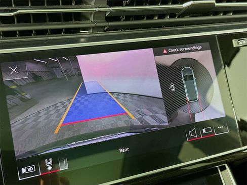 Used 2023 Audi Q7 3.0T Premium Plus image 14