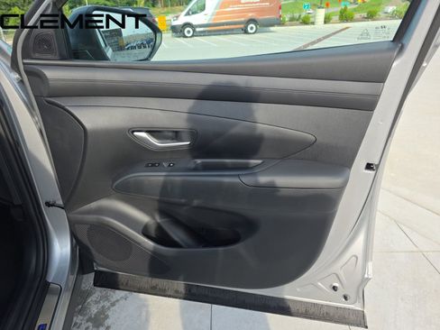Certified 2025 Hyundai Tucson SEL FWD image 40