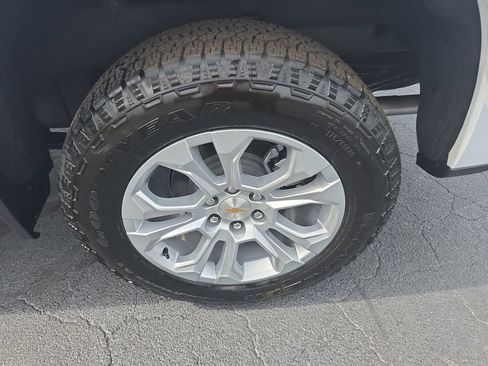 New 2026 Chevrolet Silverado 1500 LTZ w/ LTZ Premium Package image 35