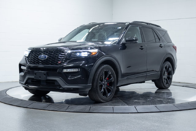 Used 2022 Ford Explorer ST w/ Equipment Group 401A AWD/4WD image 6