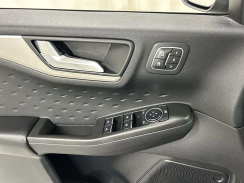 Used 2020 Ford Escape SEL AWD/4WD image 11