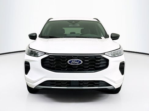 Used 2024 Ford Escape ST-Line w/ Tech Pack #1 AWD/4WD image 2