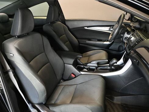 Used 2017 Honda Accord LX-S image 16