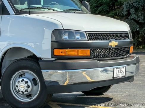 New 2025 Chevrolet Express 3500 1WT w/ Power Convenience Package image 3
