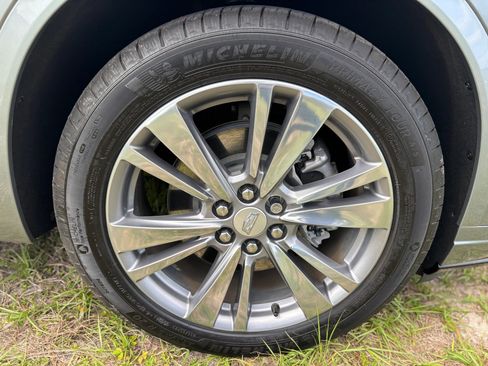 Used 2025 Cadillac XT6 Premium Luxury w/ Technology Package image 44