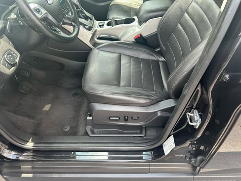 Used 2013 Ford C-MAX Energi SEL FWD image 11