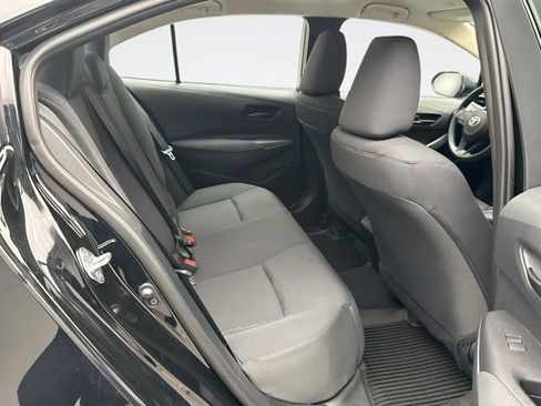 Used 2026 Toyota Corolla LE FWD image 17