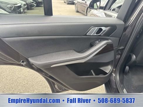 Used 2021 BMW X5 xDrive40i w/ Convenience Package AWD/4WD image 17