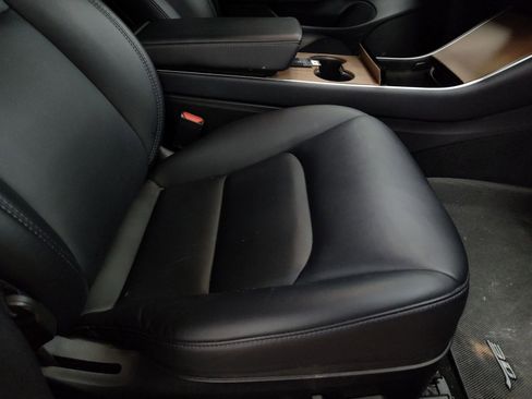 Used 2018 Tesla Model 3 Long Range image 15