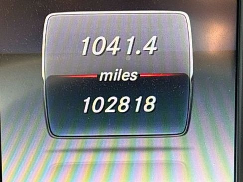 Used 2018 Mercedes-Benz GLC 300 image 21