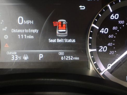 Used 2023 Toyota Highlander XLE image 41