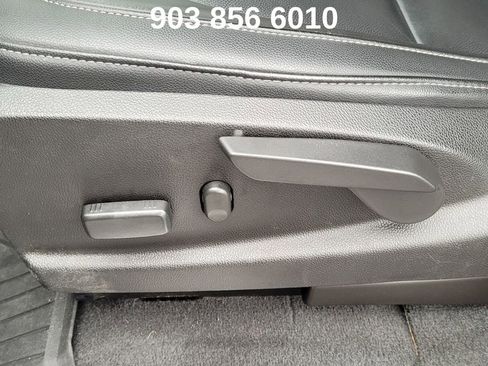 Used 2021 Chevrolet Colorado ZR2 w/ ZR2 Midnight Special Edition image 32