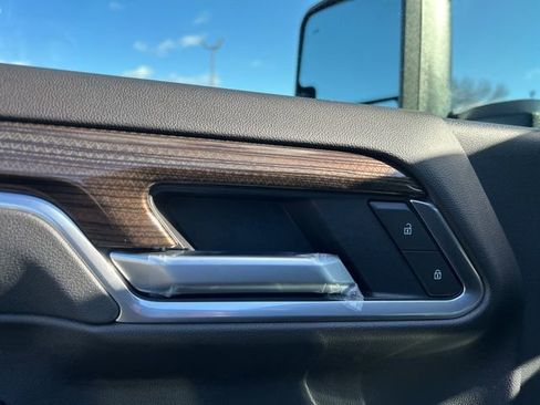 New 2026 Chevrolet Silverado 2500 LT w/ Trail Boss Package image 12